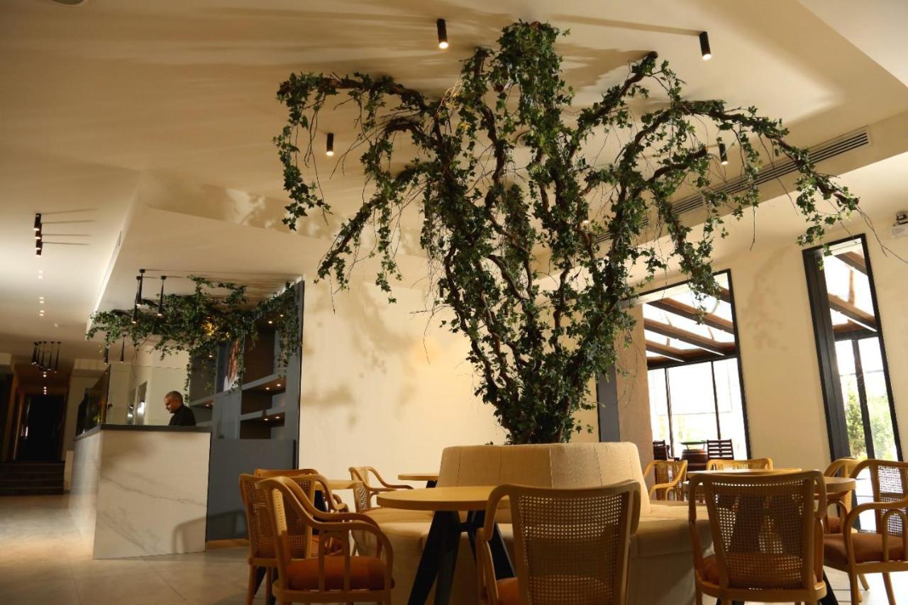 Aitch Boutique Hotel - An Lih Hotel Madaba Bagian luar foto