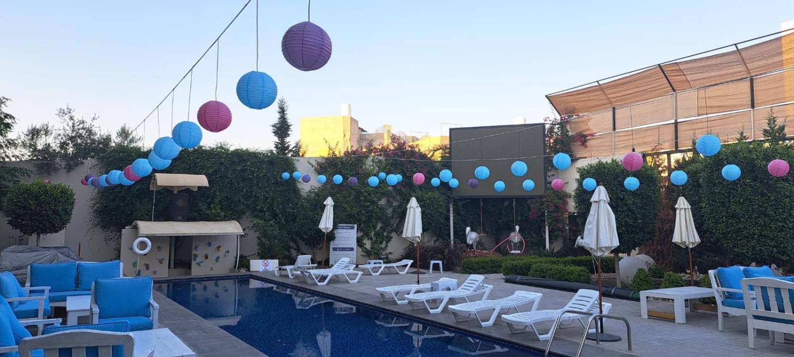 Aitch Boutique Hotel - An Lih Hotel Madaba Bagian luar foto